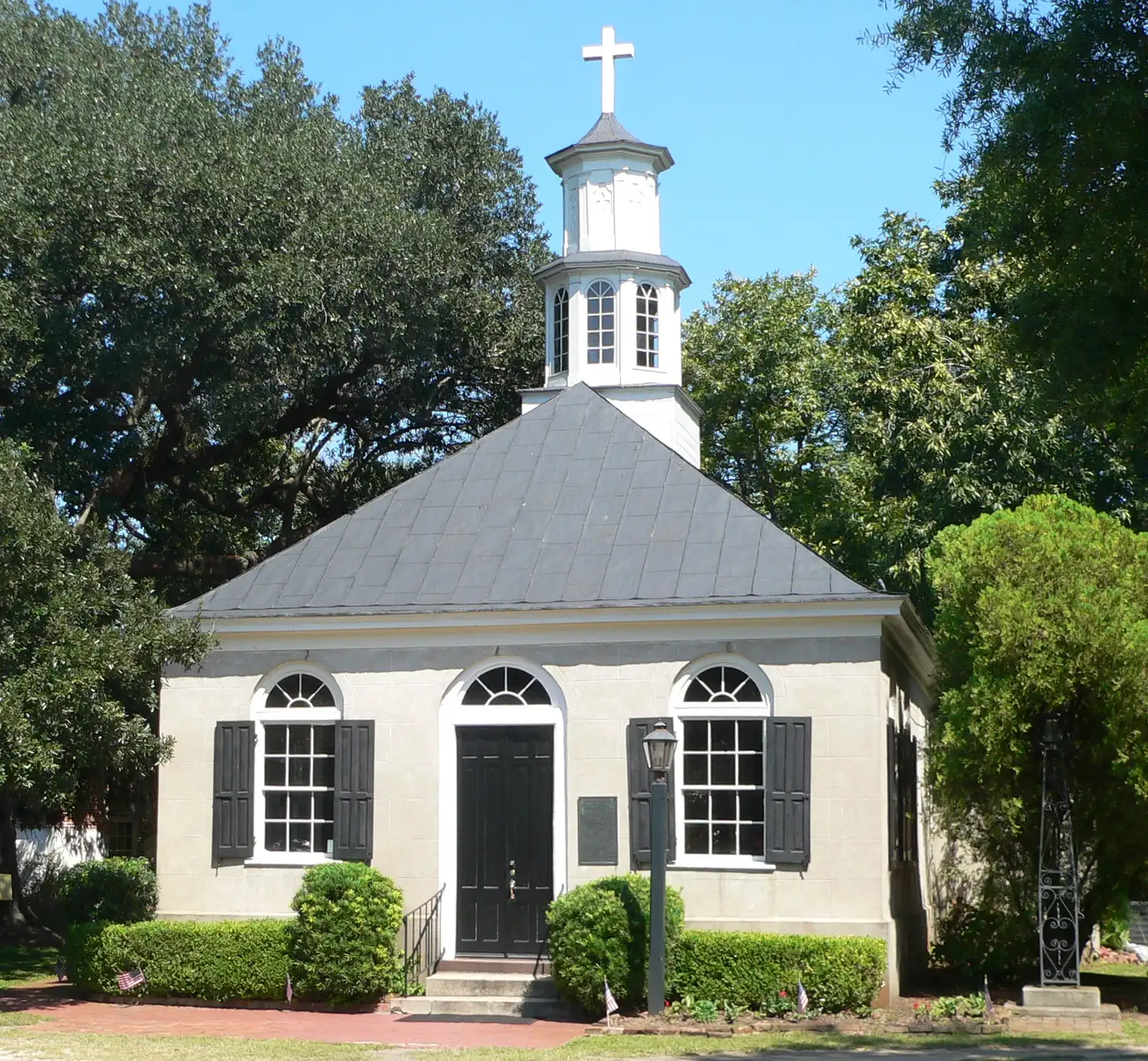 Christ Church, the colonial parish church beside U.S. 17 near Long Point Road in Mount Pleasant.